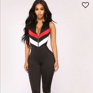 Fashion nova Magnetic Field Jumpsuit - Black